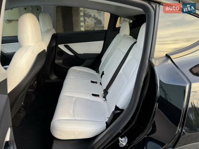 Тесла Model Y 2020 в Луцке на Automoto.ua Черный Тесла Model Y, объемом двигателя 0 л и пробегом 149 тыс. км за 20700 $, фото 30 на Automoto.ua