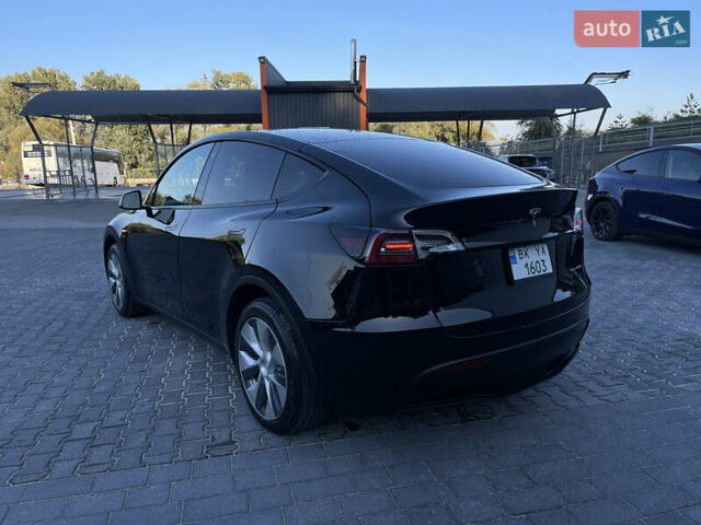 Чорний Тесла Model Y, об'ємом двигуна 0 л та пробігом 38 тис. км за 32900 $, фото 6 на Automoto.ua