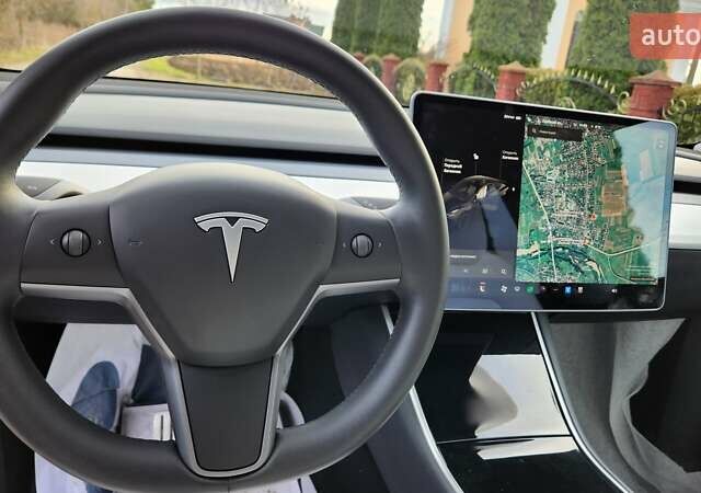 Черный Тесла Model Y, объемом двигателя 0 л и пробегом 86 тыс. км за 24500 $, фото 20 на Automoto.ua
