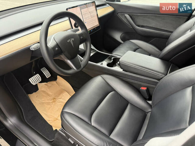 Черный Тесла Model Y, объемом двигателя 0 л и пробегом 107 тыс. км за 21000 $, фото 7 на Automoto.ua