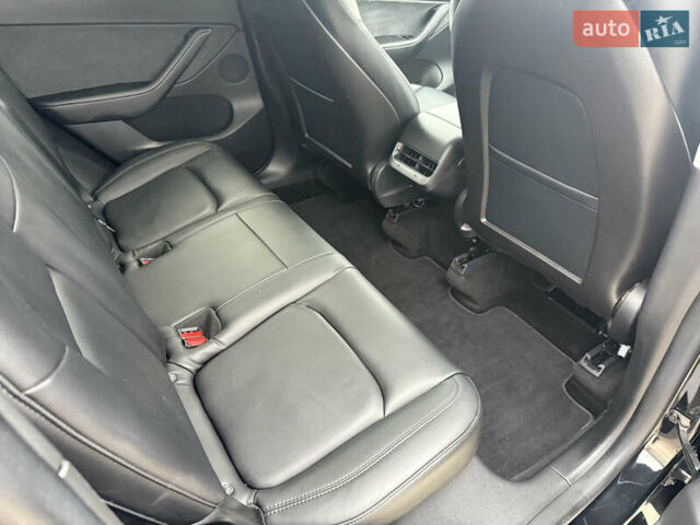 Черный Тесла Model Y, объемом двигателя 0 л и пробегом 107 тыс. км за 21000 $, фото 9 на Automoto.ua