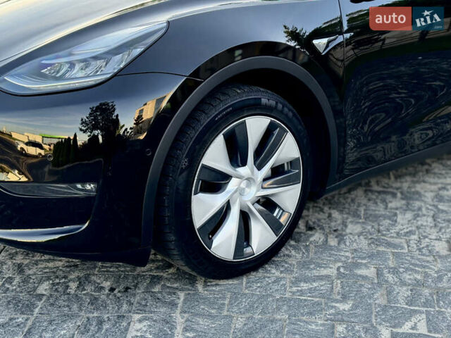 Чорний Тесла Model Y, об'ємом двигуна 0 л та пробігом 110 тис. км за 22799 $, фото 10 на Automoto.ua