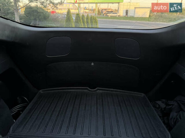 Чорний Тесла Model Y, об'ємом двигуна 0 л та пробігом 110 тис. км за 22999 $, фото 68 на Automoto.ua