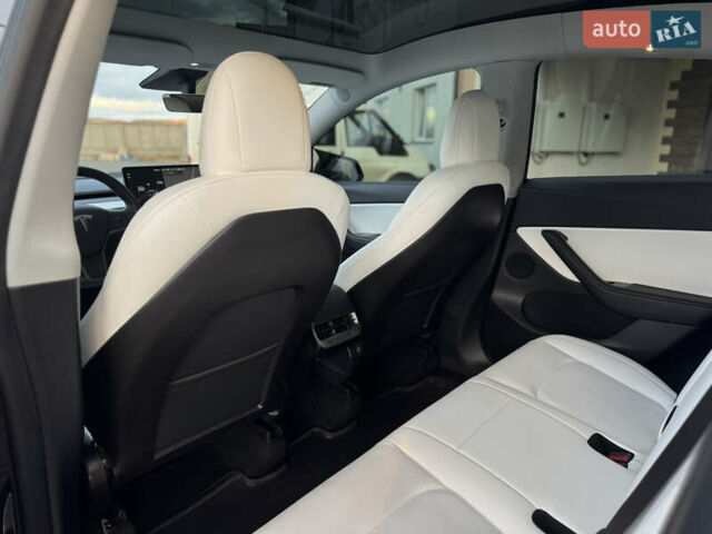 Черный Тесла Model Y, объемом двигателя 0 л и пробегом 149 тыс. км за 20600 $, фото 41 на Automoto.ua