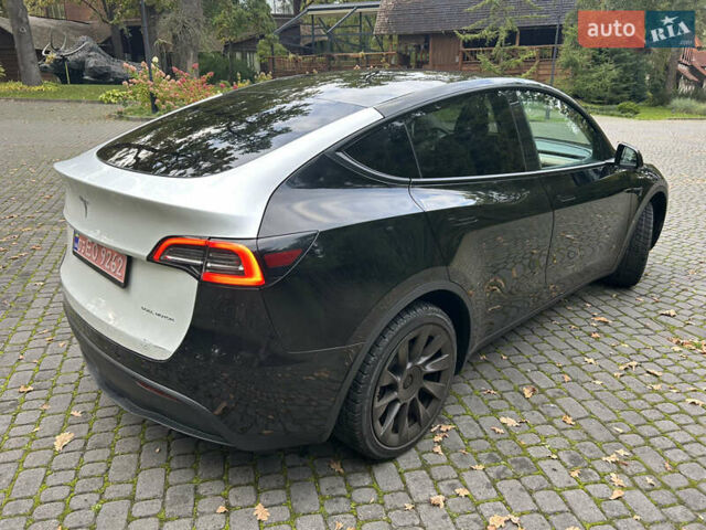 Черный Тесла Model Y, объемом двигателя 0 л и пробегом 140 тыс. км за 18000 $, фото 9 на Automoto.ua