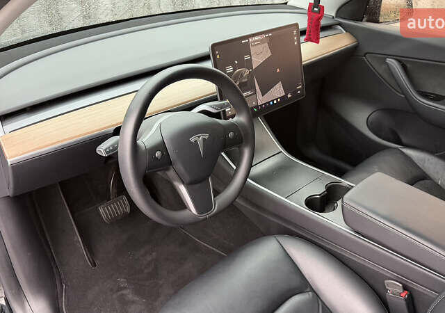 Черный Тесла Model Y, объемом двигателя 0 л и пробегом 169 тыс. км за 21900 $, фото 20 на Automoto.ua