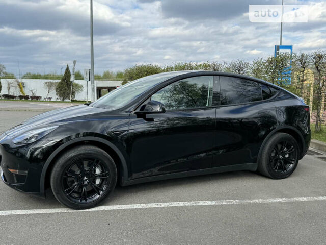 Черный Тесла Model Y, объемом двигателя 0 л и пробегом 27 тыс. км за 26900 $, фото 7 на Automoto.ua