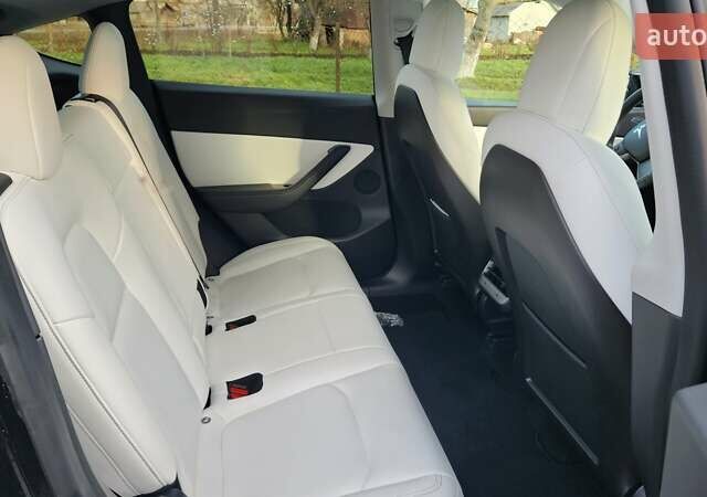 Черный Тесла Model Y, объемом двигателя 0 л и пробегом 86 тыс. км за 24500 $, фото 16 на Automoto.ua