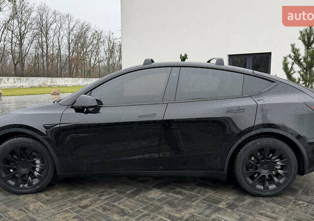 Черный Тесла Model Y, объемом двигателя 0 л и пробегом 169 тыс. км за 21900 $, фото 15 на Automoto.ua