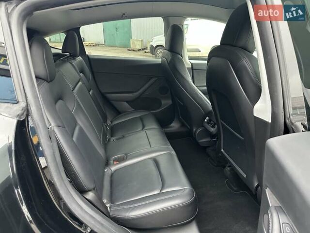 Черный Тесла Model Y, объемом двигателя 0 л и пробегом 127 тыс. км за 26990 $, фото 28 на Automoto.ua