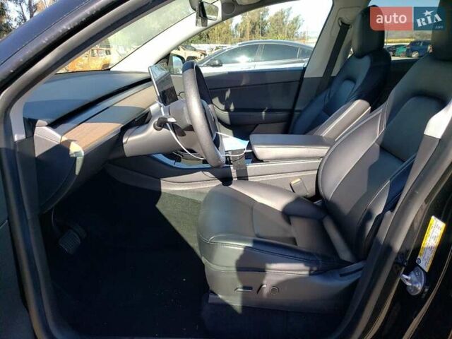 Черный Тесла Model Y, объемом двигателя 0 л и пробегом 45 тыс. км за 15800 $, фото 6 на Automoto.ua