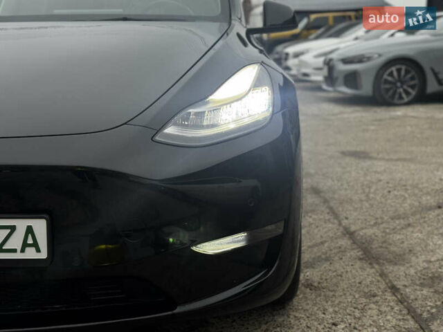 Чорний Тесла Model Y, об'ємом двигуна 0 л та пробігом 13 тис. км за 24500 $, фото 9 на Automoto.ua