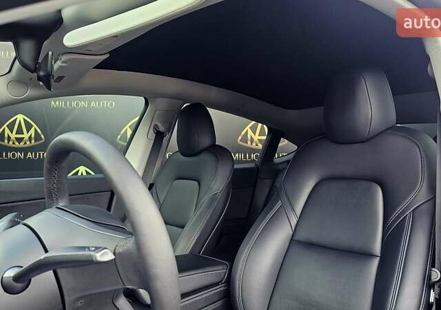 Черный Тесла Model Y, объемом двигателя 0 л и пробегом 138 тыс. км за 24900 $, фото 9 на Automoto.ua