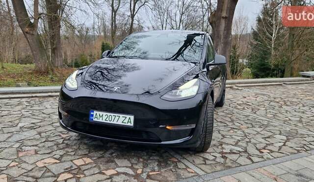 Чорний Тесла Model Y, об'ємом двигуна 0 л та пробігом 73 тис. км за 30300 $, фото 5 на Automoto.ua