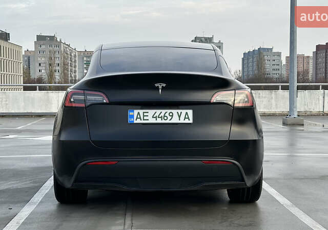 Чорний Тесла Model Y, об'ємом двигуна 0 л та пробігом 100 тис. км за 27999 $, фото 6 на Automoto.ua