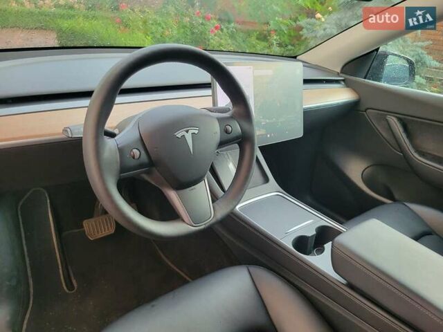 Черный Тесла Model Y, объемом двигателя 0 л и пробегом 39 тыс. км за 30500 $, фото 9 на Automoto.ua