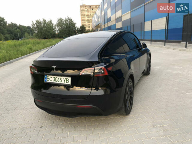 Черный Тесла Model Y, объемом двигателя 0 л и пробегом 63 тыс. км за 27500 $, фото 4 на Automoto.ua