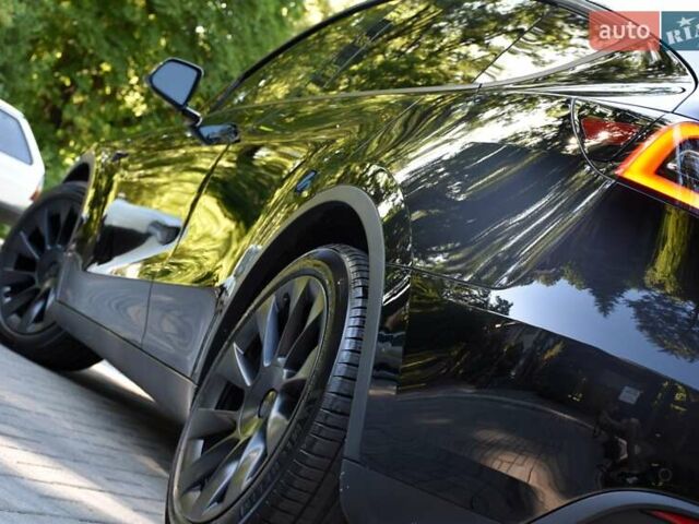 Черный Тесла Model Y, объемом двигателя 0 л и пробегом 82 тыс. км за 24950 $, фото 22 на Automoto.ua
