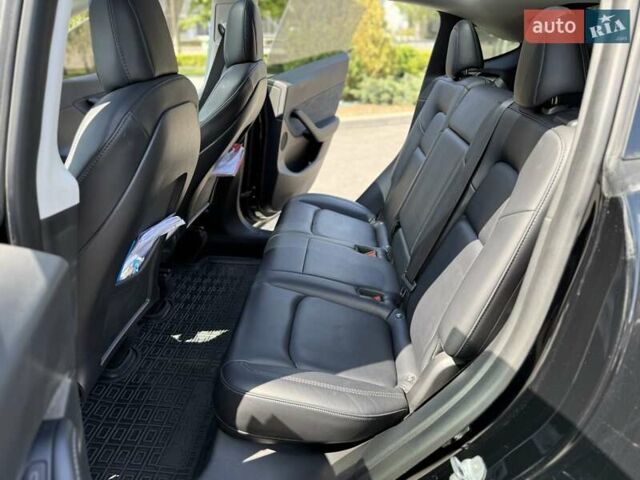 Чорний Тесла Model Y, об'ємом двигуна 0 л та пробігом 55 тис. км за 24000 $, фото 23 на Automoto.ua