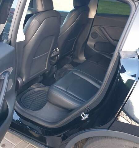 Черный Тесла Model Y, объемом двигателя 0 л и пробегом 115 тыс. км за 25200 $, фото 16 на Automoto.ua