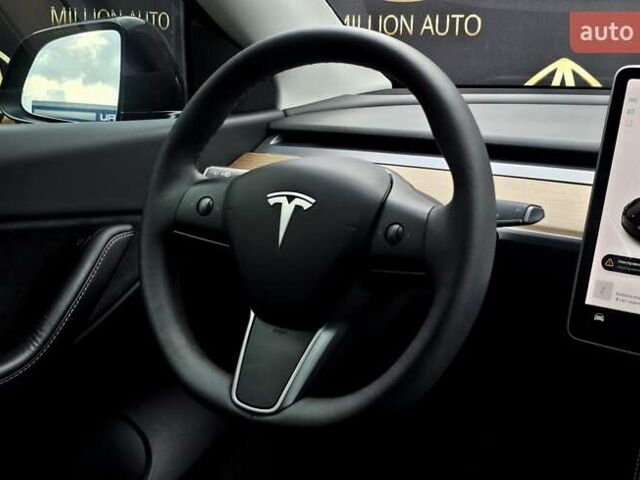Черный Тесла Model Y, объемом двигателя 0 л и пробегом 138 тыс. км за 24900 $, фото 14 на Automoto.ua