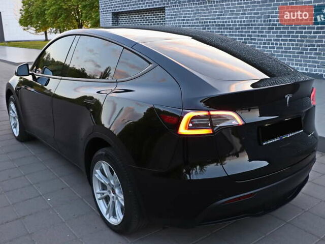 Черный Тесла Model Y, объемом двигателя 0 л и пробегом 60 тыс. км за 23555 $, фото 15 на Automoto.ua