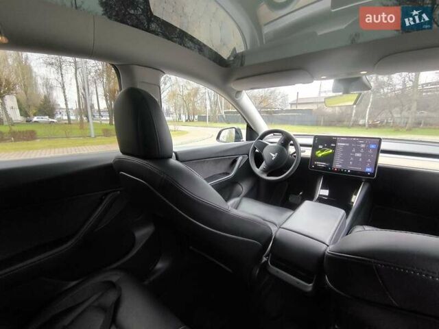 Чорний Тесла Model Y, об'ємом двигуна 0 л та пробігом 77 тис. км за 23900 $, фото 22 на Automoto.ua