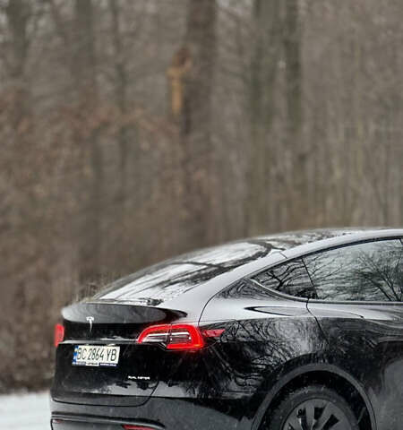 Черный Тесла Model Y, объемом двигателя 0 л и пробегом 44 тыс. км за 31499 $, фото 6 на Automoto.ua