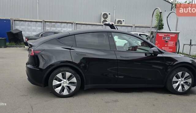 Черный Тесла Model Y, объемом двигателя 0 л и пробегом 111 тыс. км за 22400 $, фото 2 на Automoto.ua