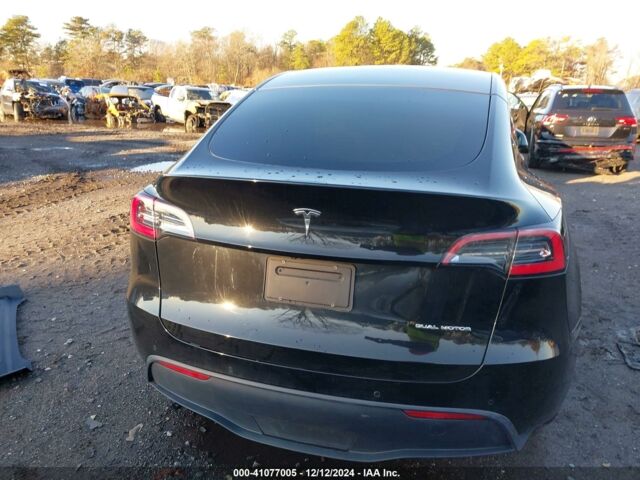 Черный Тесла Model Y, объемом двигателя 0 л и пробегом 43 тыс. км за 16600 $, фото 4 на Automoto.ua