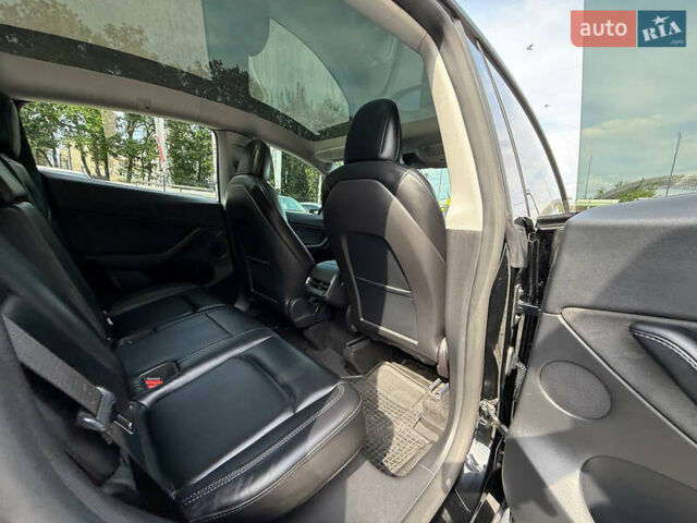Чорний Тесла Model Y, об'ємом двигуна 0 л та пробігом 26 тис. км за 28400 $, фото 32 на Automoto.ua