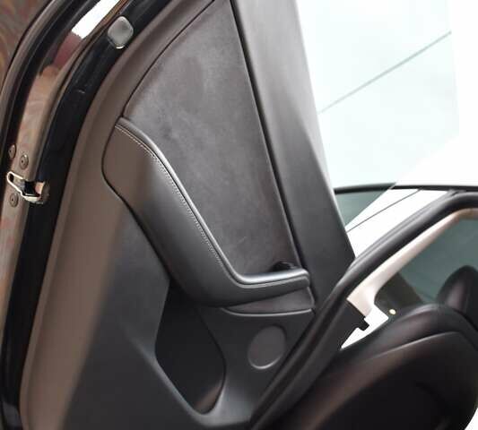 Черный Тесла Model Y, объемом двигателя 0 л и пробегом 73 тыс. км за 25950 $, фото 63 на Automoto.ua