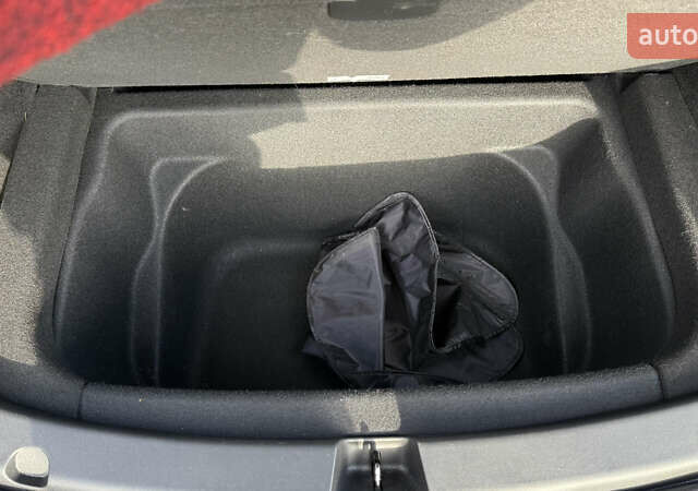 Черный Тесла Model Y, объемом двигателя 0 л и пробегом 55 тыс. км за 18200 $, фото 10 на Automoto.ua