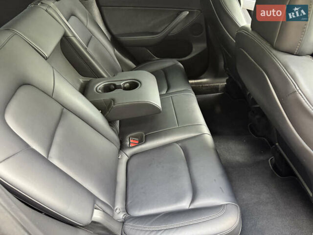 Тесла Model Y 2021 в Виннице на Automoto.ua Черный Тесла Model Y, объемом двигателя 0 л и пробегом 70 тыс. км за 25199 $, фото 11 на Automoto.ua