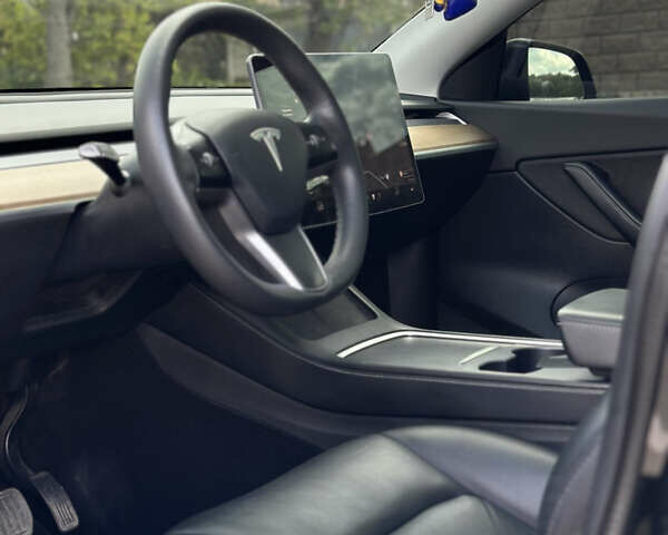 Чорний Тесла Model Y, об'ємом двигуна 0 л та пробігом 47 тис. км за 28000 $, фото 16 на Automoto.ua