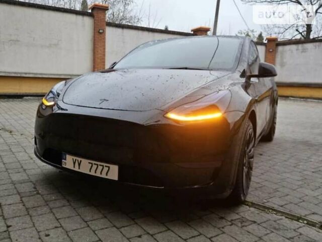 Черный Тесла Model Y, объемом двигателя 0 л и пробегом 55 тыс. км за 36500 $, фото 1 на Automoto.ua