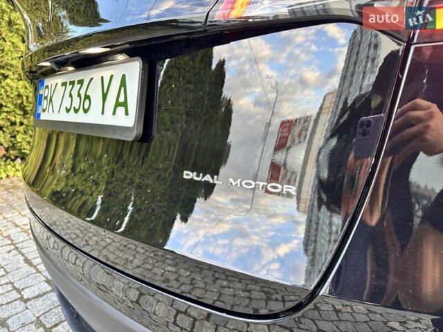 Черный Тесла Model Y, объемом двигателя 0 л и пробегом 113 тыс. км за 22800 $, фото 33 на Automoto.ua