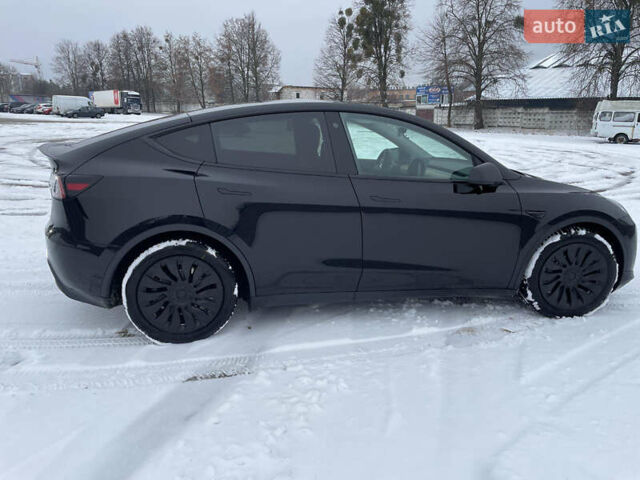Черный Тесла Model Y, объемом двигателя 0 л и пробегом 40 тыс. км за 24500 $, фото 10 на Automoto.ua