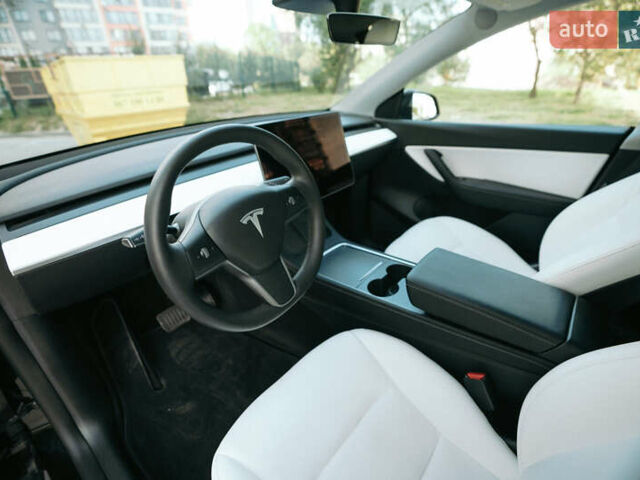 Черный Тесла Model Y, объемом двигателя 0 л и пробегом 44 тыс. км за 31499 $, фото 29 на Automoto.ua