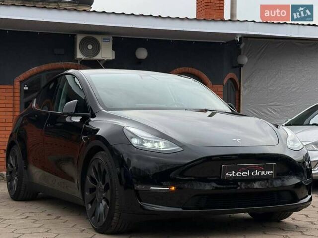 Черный Тесла Model Y, объемом двигателя 0 л и пробегом 141 тыс. км за 23999 $, фото 10 на Automoto.ua