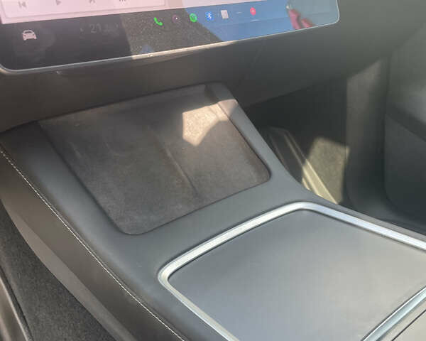 Чорний Тесла Model Y, об'ємом двигуна 0 л та пробігом 43 тис. км за 28300 $, фото 68 на Automoto.ua