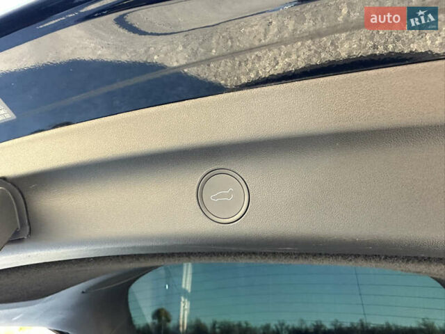 Черный Тесла Model Y, объемом двигателя 0 л и пробегом 60 тыс. км за 22999 $, фото 38 на Automoto.ua