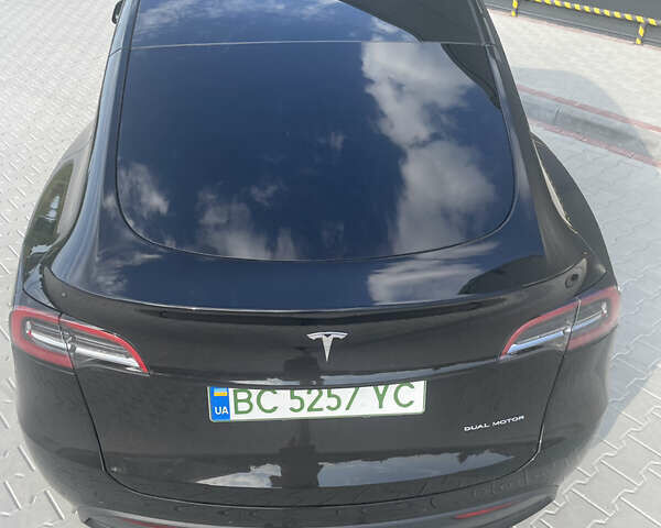 Чорний Тесла Model Y, об'ємом двигуна 0 л та пробігом 43 тис. км за 28300 $, фото 55 на Automoto.ua