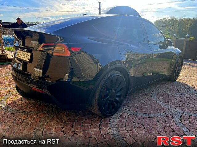 Чорний Тесла Model Y, об'ємом двигуна 0 л та пробігом 30 тис. км за 29999 $, фото 10 на Automoto.ua