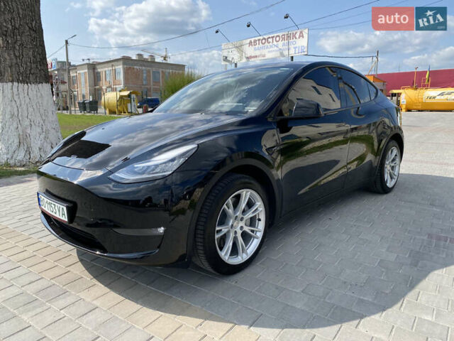 Черный Тесла Model Y, объемом двигателя 0 л и пробегом 45 тыс. км за 21600 $, фото 1 на Automoto.ua