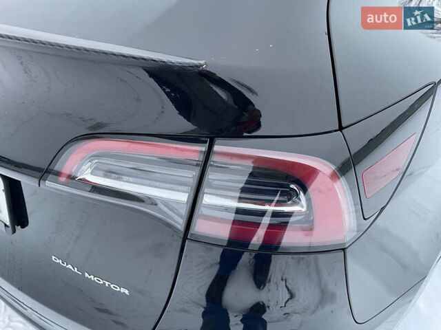 Черный Тесла Model Y, объемом двигателя 0 л и пробегом 40 тыс. км за 24500 $, фото 9 на Automoto.ua