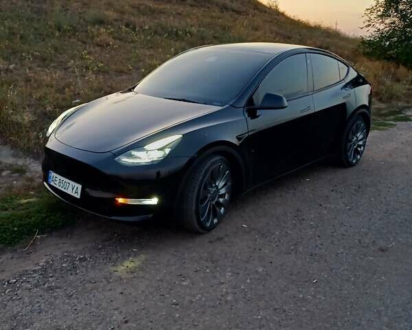 Черный Тесла Model Y, объемом двигателя 0 л и пробегом 60 тыс. км за 26500 $, фото 8 на Automoto.ua