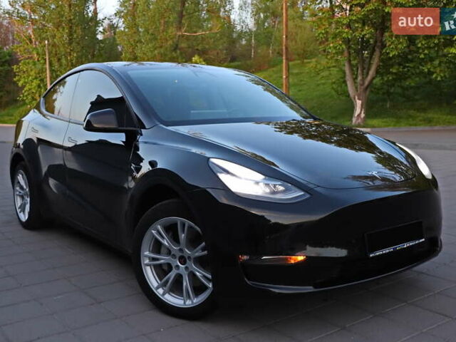 Черный Тесла Model Y, объемом двигателя 0 л и пробегом 60 тыс. км за 23555 $, фото 1 на Automoto.ua