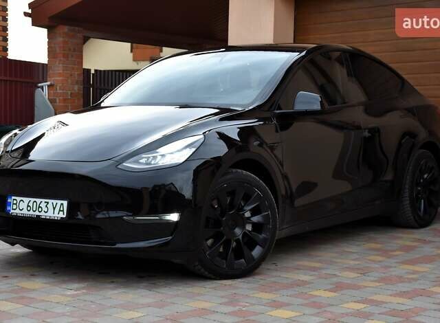 Черный Тесла Model Y, объемом двигателя 0 л и пробегом 73 тыс. км за 25950 $, фото 4 на Automoto.ua