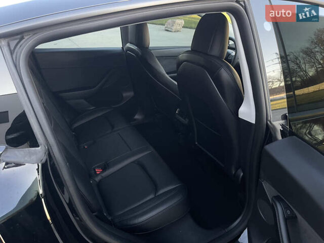 Чорний Тесла Model Y, об'ємом двигуна 0 л та пробігом 116 тис. км за 21800 $, фото 37 на Automoto.ua
